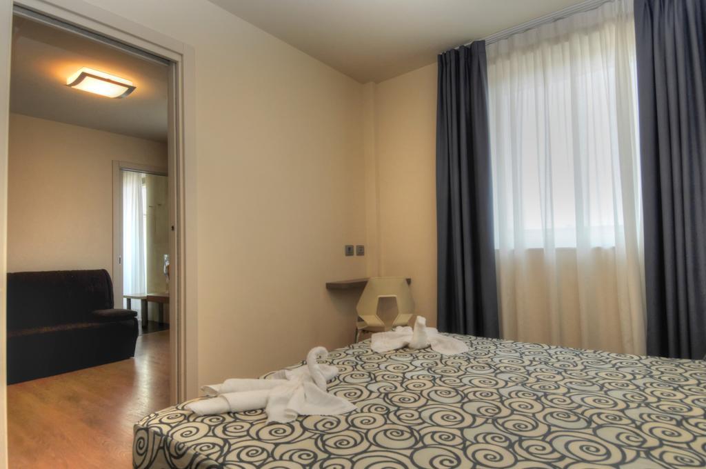 Hotel Pasha Lignano Sabbiadoro Zewnętrze zdjęcie