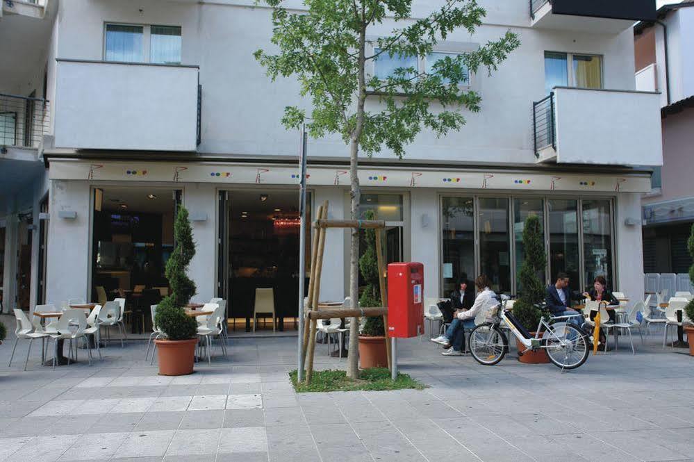 Hotel Pasha Lignano Sabbiadoro Zewnętrze zdjęcie